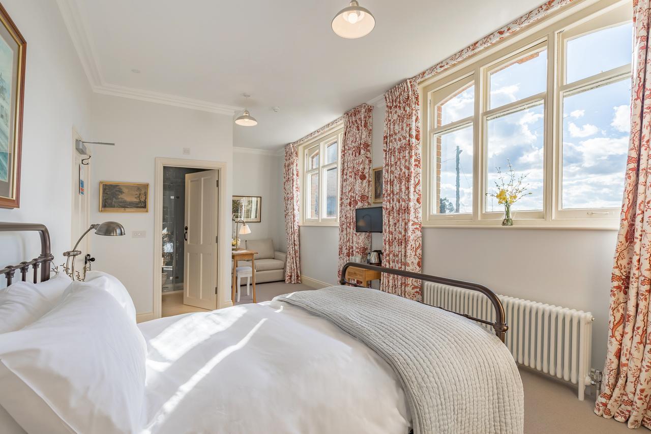 Lawn House Hotel Hatfield  Zewnętrze zdjęcie